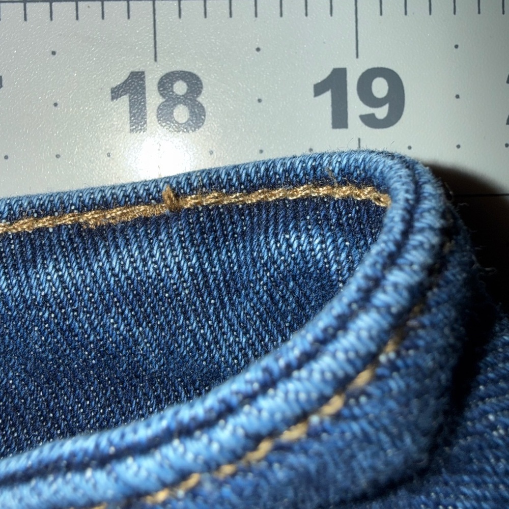 C.EST 1946 Rhinestone Embellished Vintage  Dark Blue Cropped Jeans size 18W -GUC - Picture 9 of 11